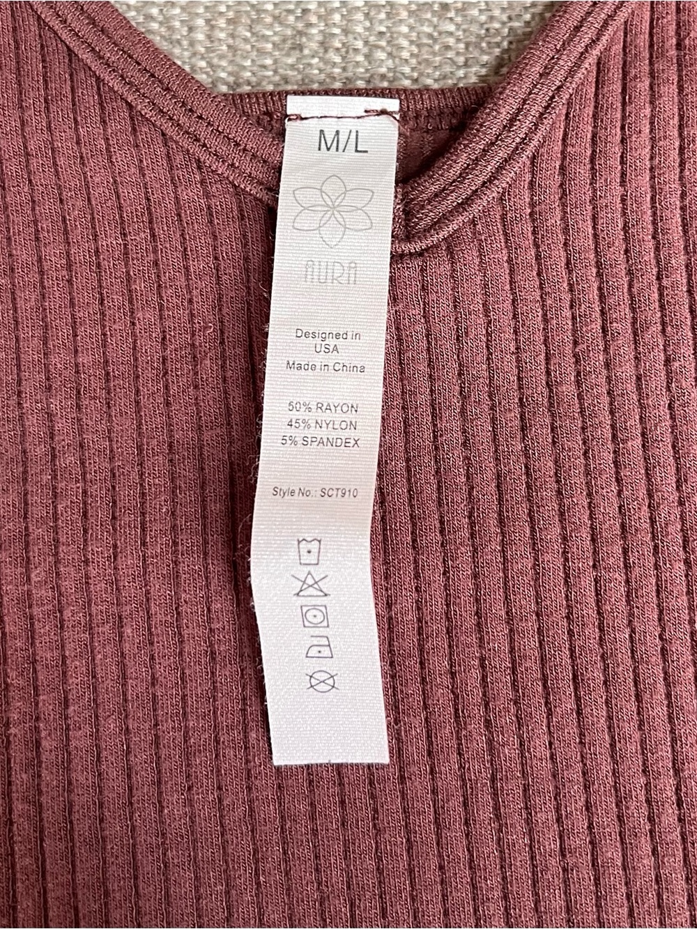 Seamless Ribbed Tank Top Bundle - Picture 6 of 16